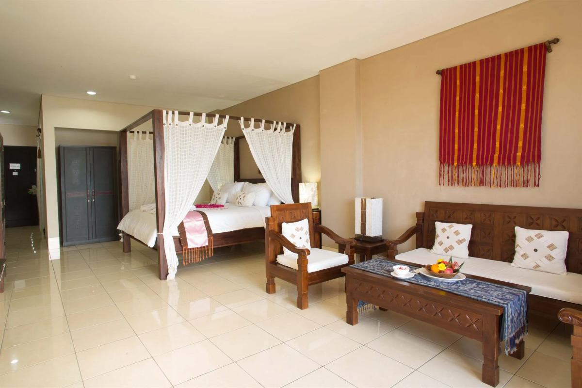 The Jayakarta Suite Komodo Flores