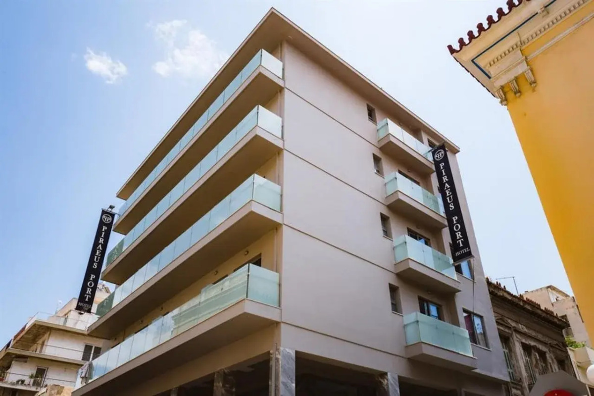 Piraeus Port Hotel