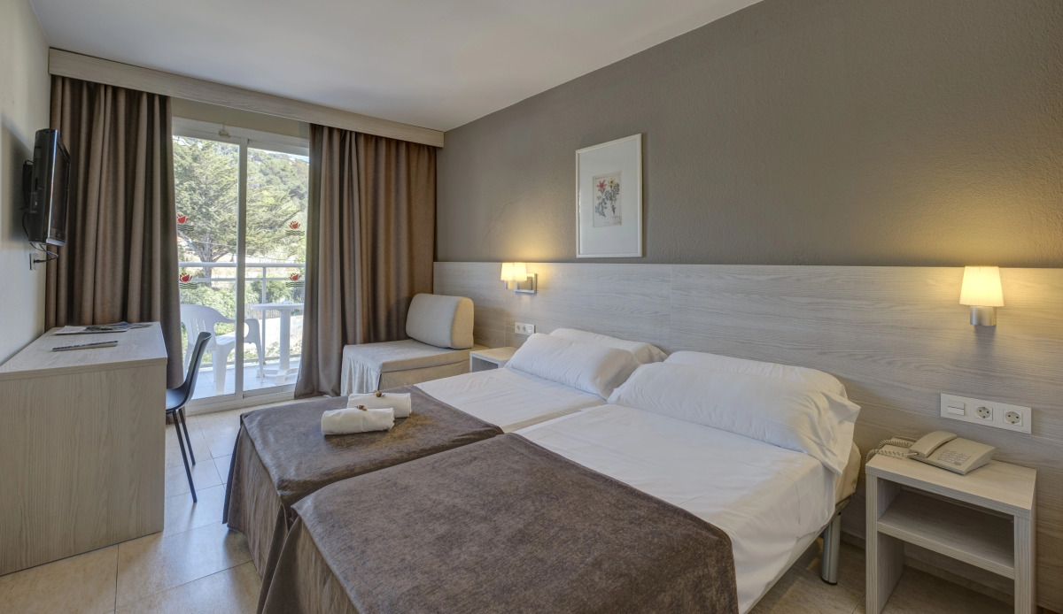 Hotel Rosamar Garden Resort