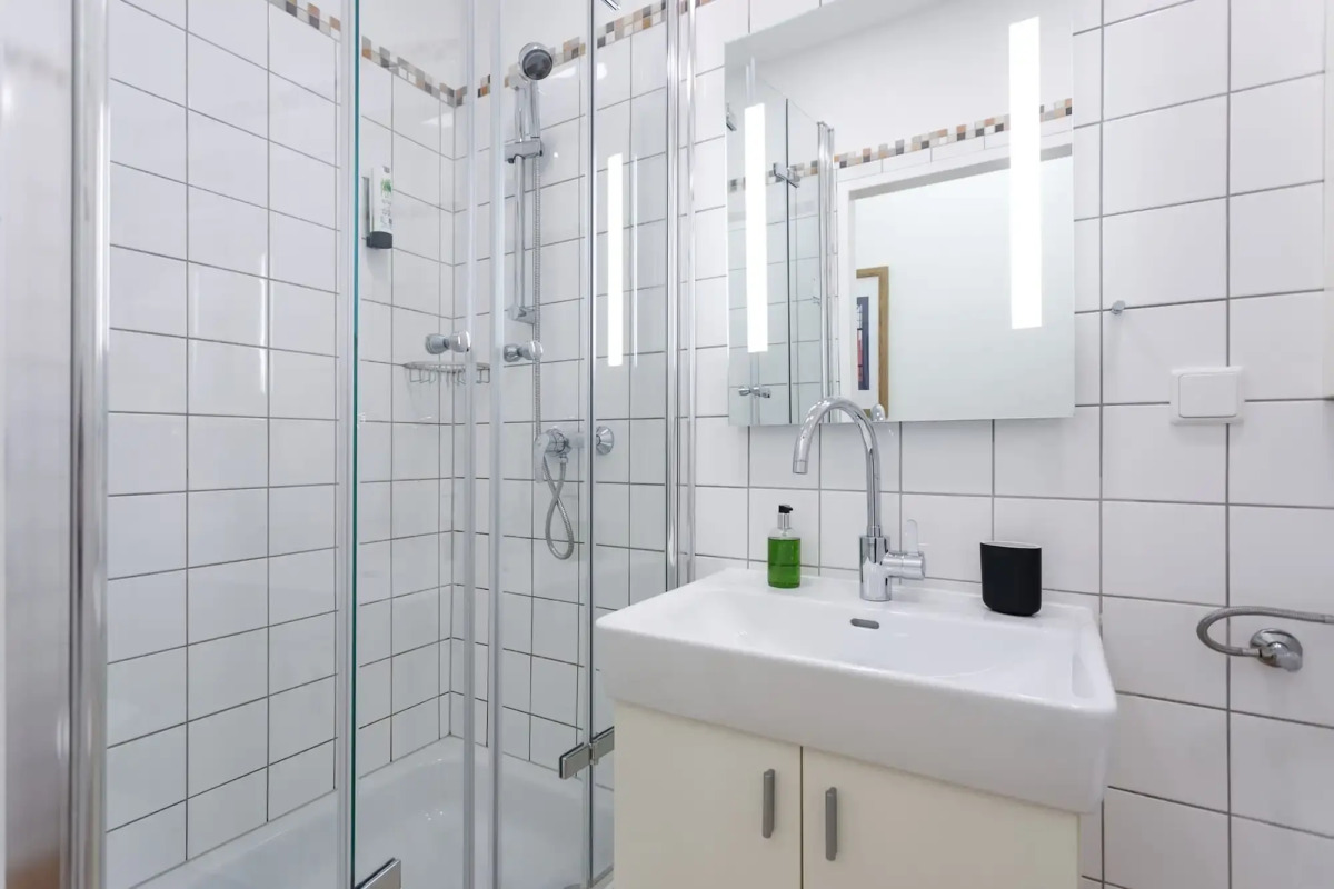 Riess City Rooms - Self Check-In