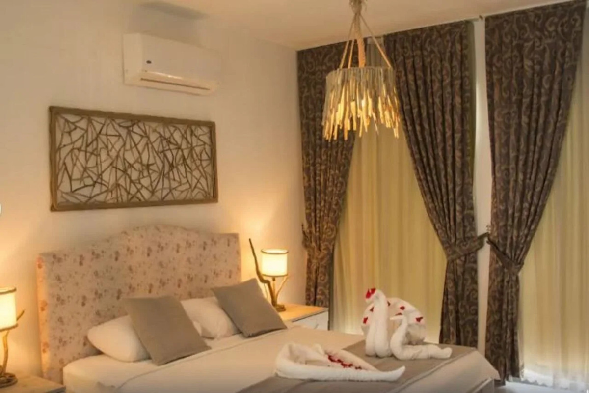 Z Exclusive Hotel and Villas