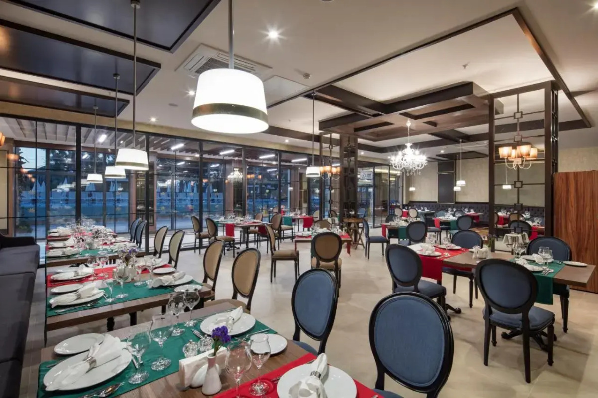 Aydinbey Queen's Palace & Spa - Ultra All Inclusive