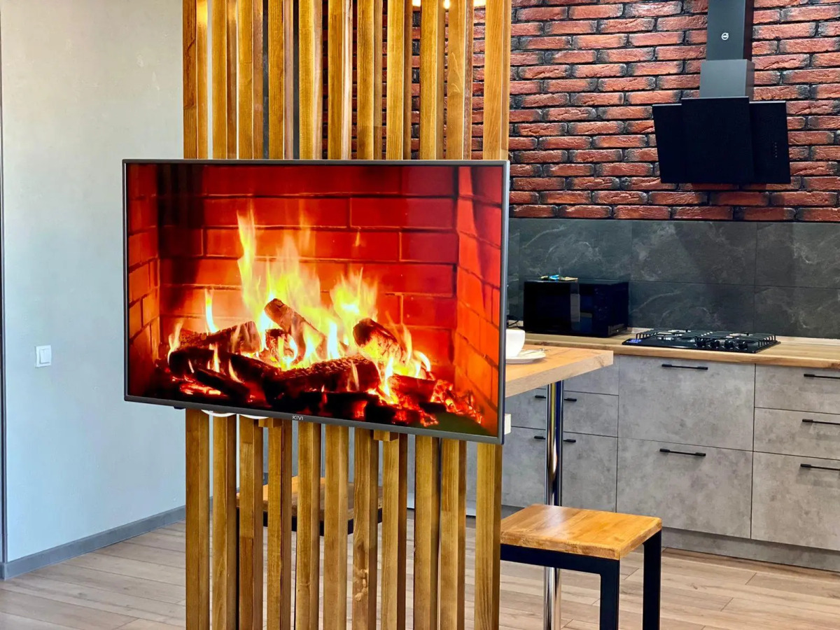 Light House (Лайт Хаус) на проспекте Алии Молдагуловой 30Б