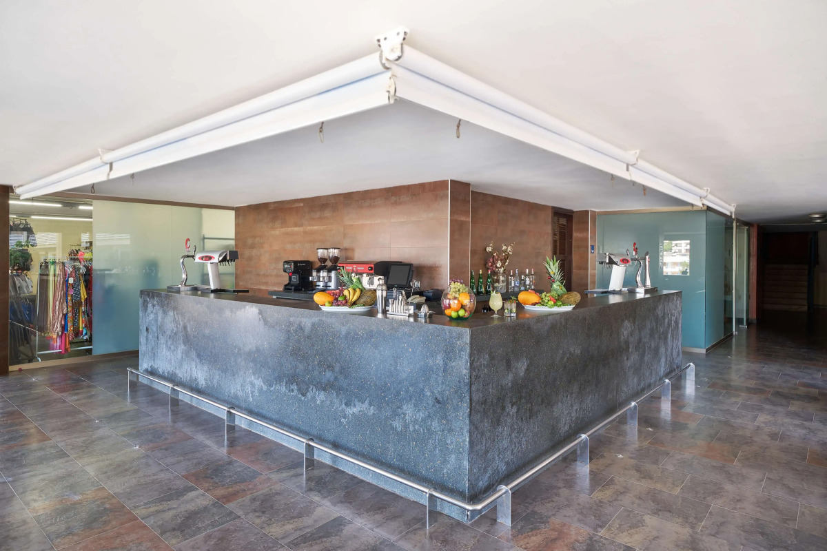 Occidental Cala Vinas