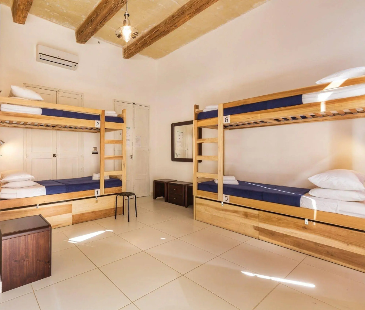 Two Pillows Boutique Hostel