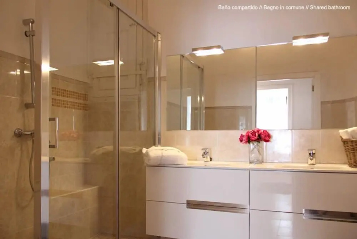 7 Moons Bed & Breakfast