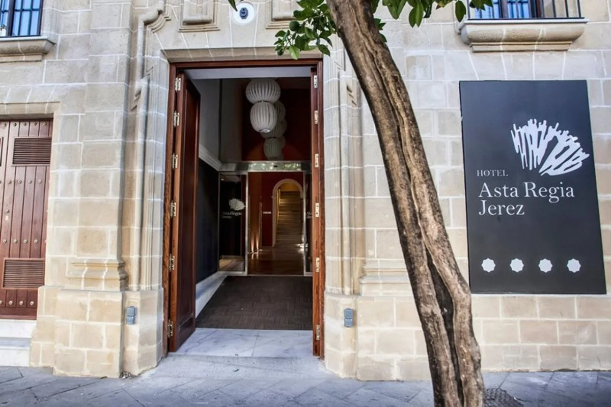 Eurostars Asta Regia