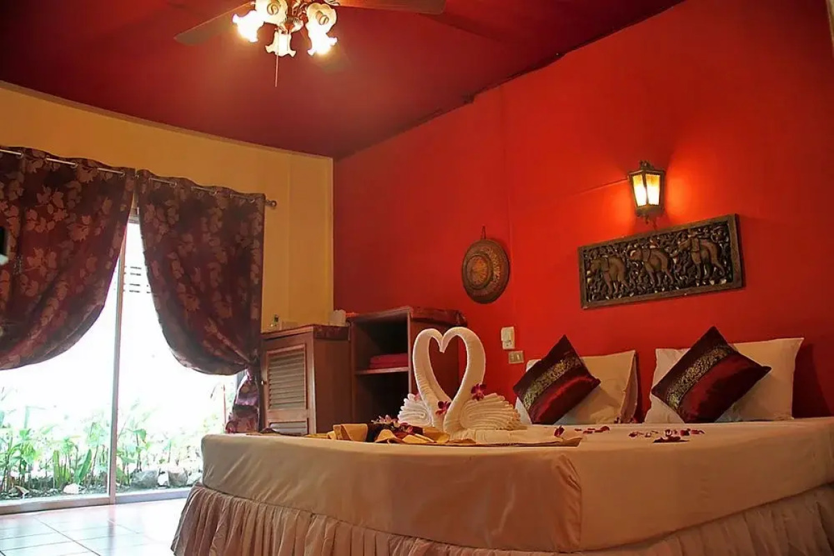 Manohra Cozy Village