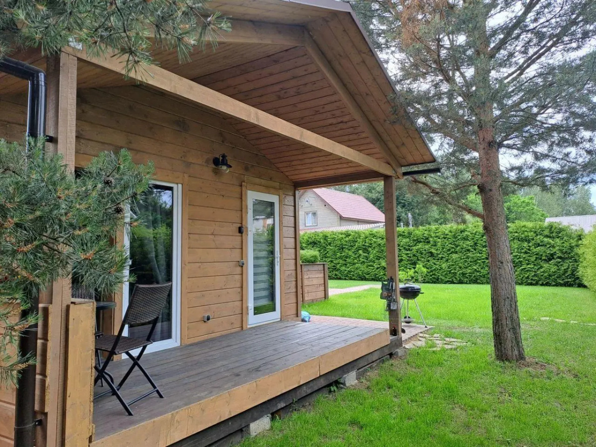 Домики на Луговом