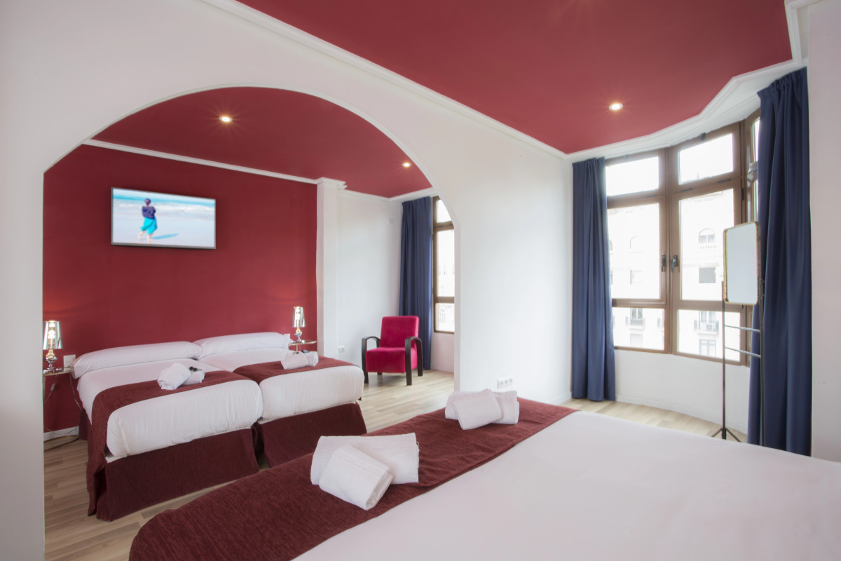 Casual Vintage Valencia Hotel