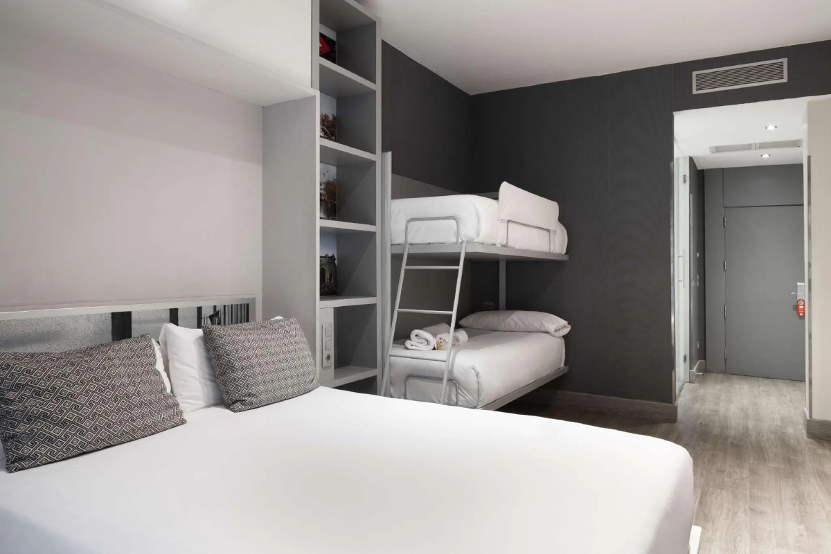 Petit Palace Plaza España