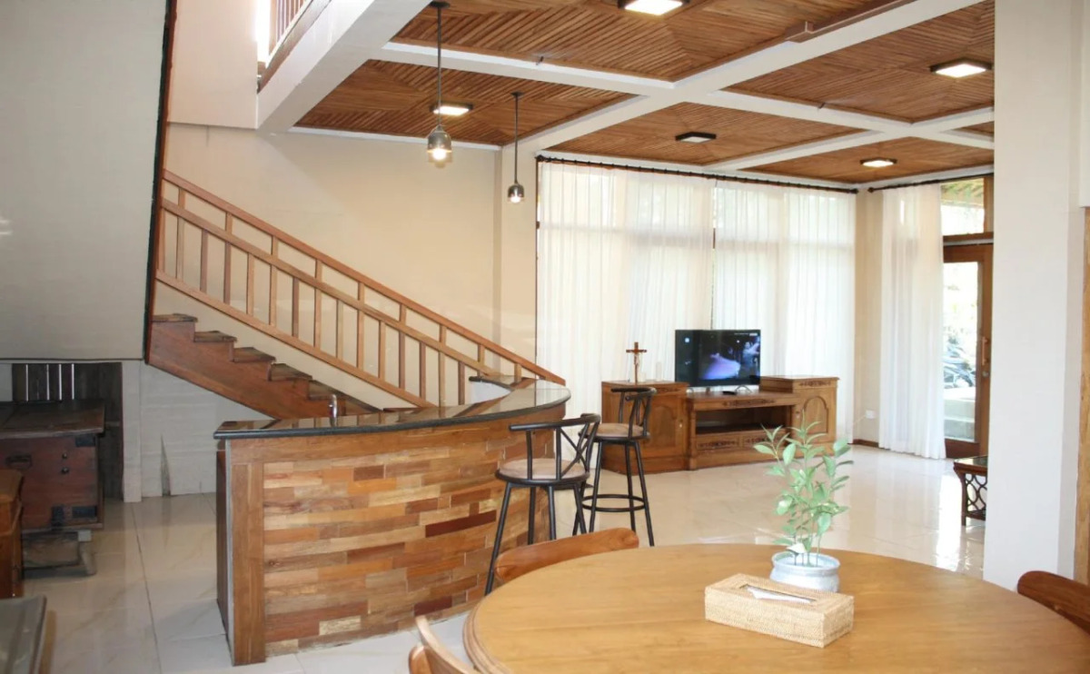 Graha Sandat Villas by Pramana Villas