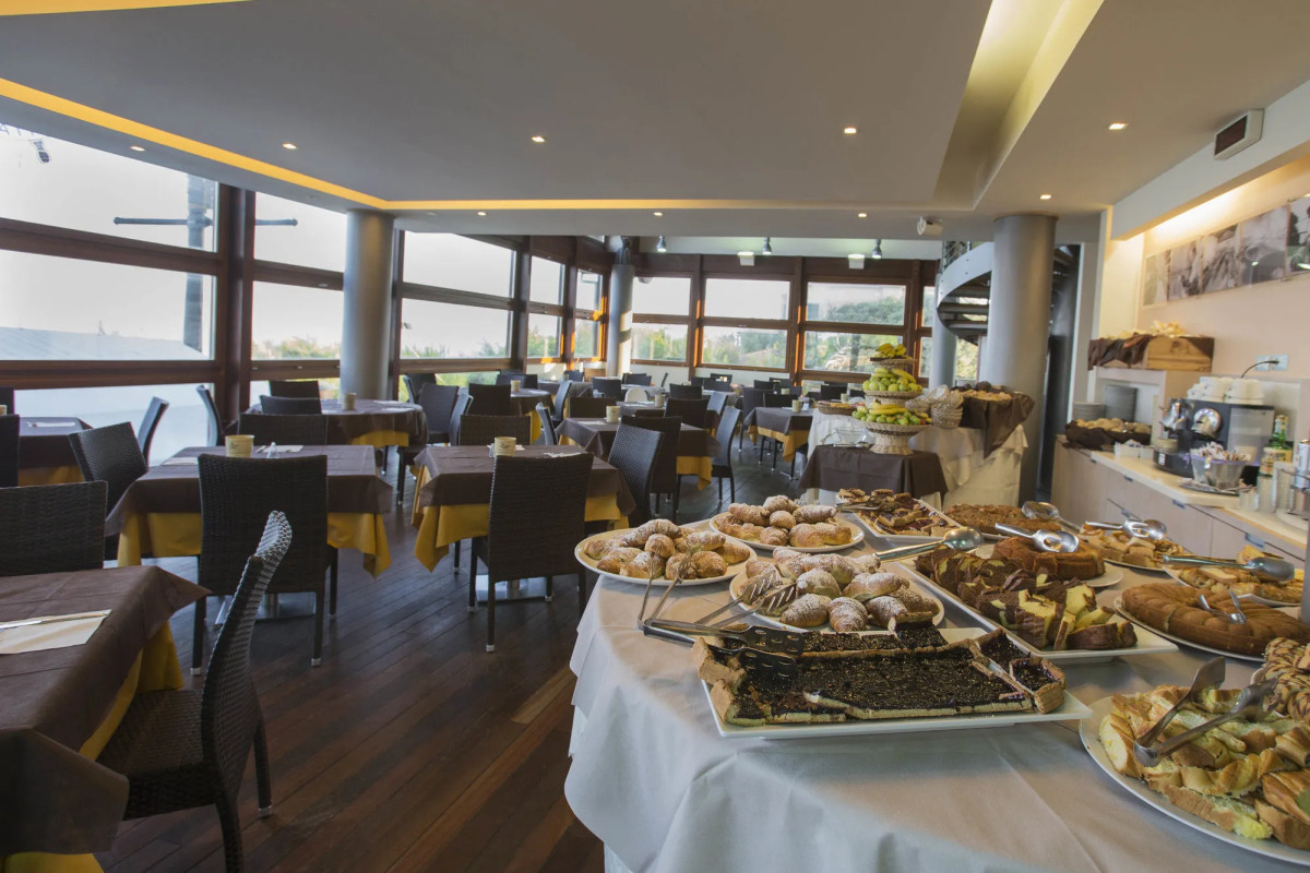 Canado Club Family Village