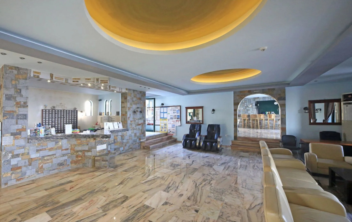 Diogenis Blue Palace