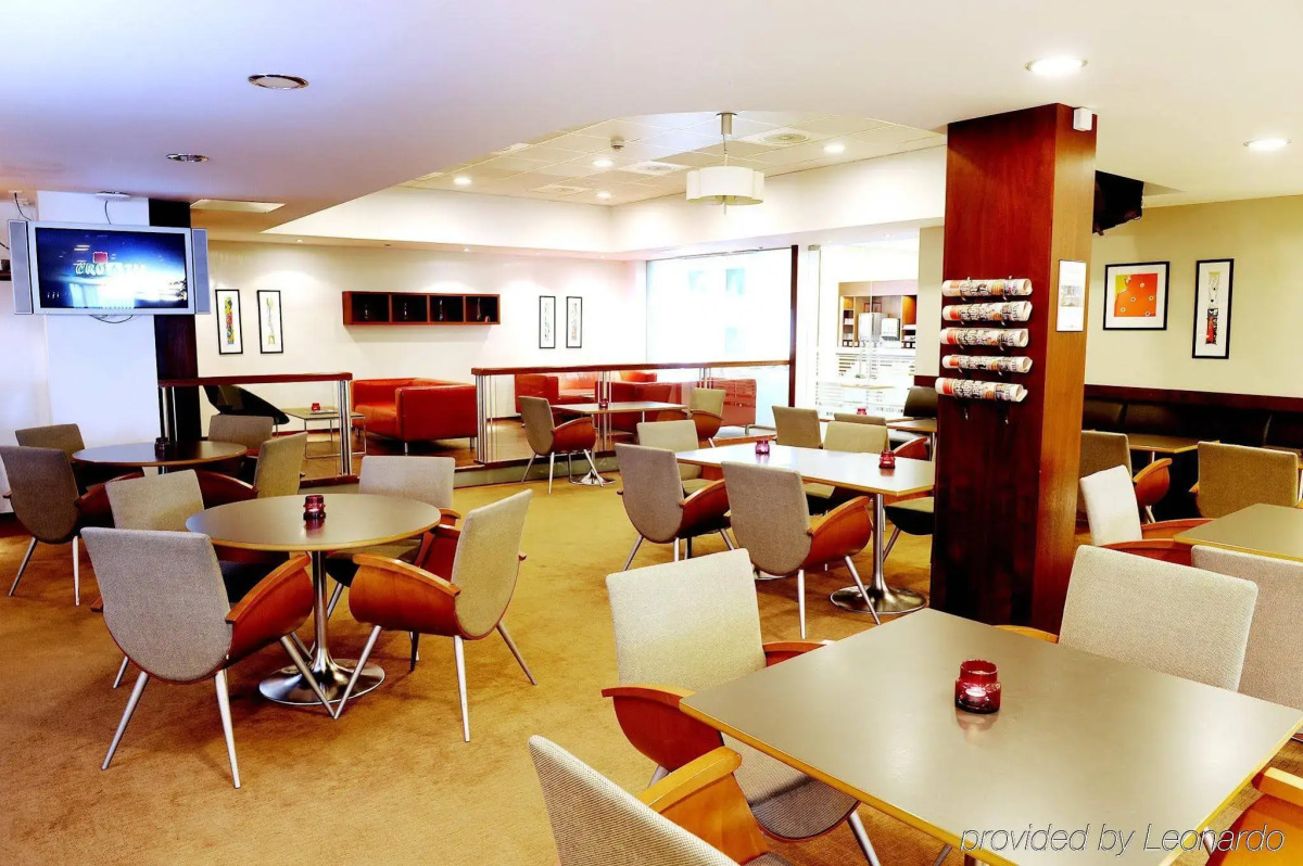 Vander House Apartments