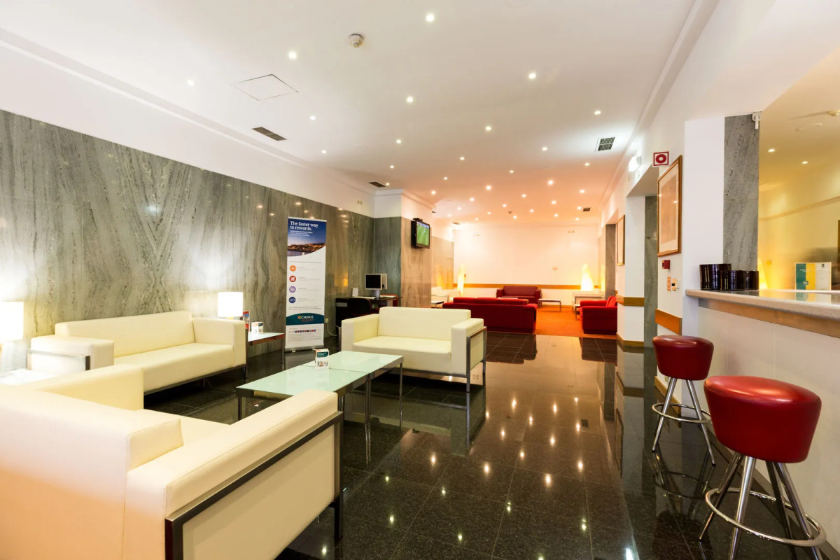 Legendary Porto Hotel