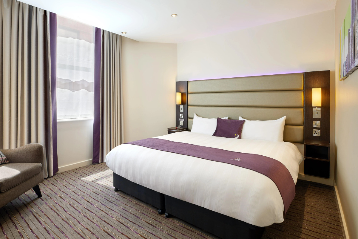 Premier Inn Glasgow City - George Square