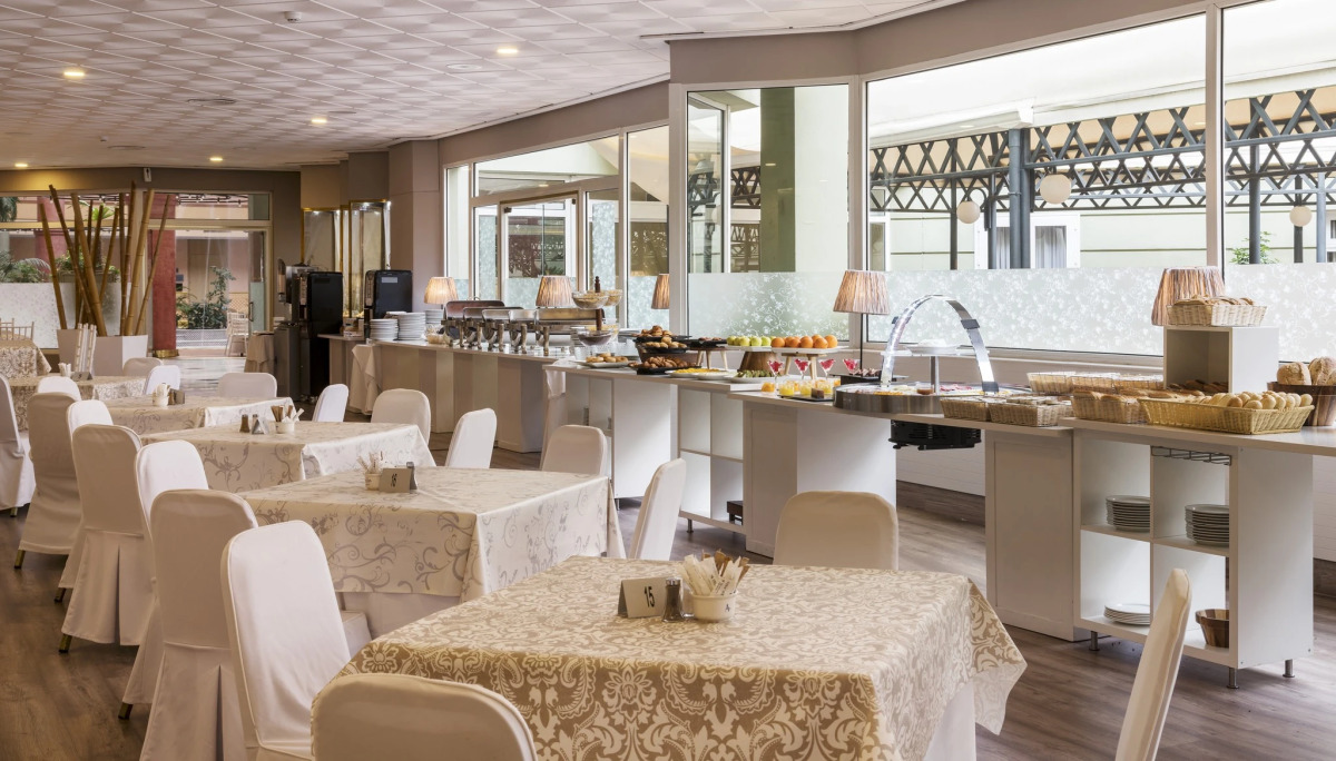 Hotel ILUNION Alcora Sevilla