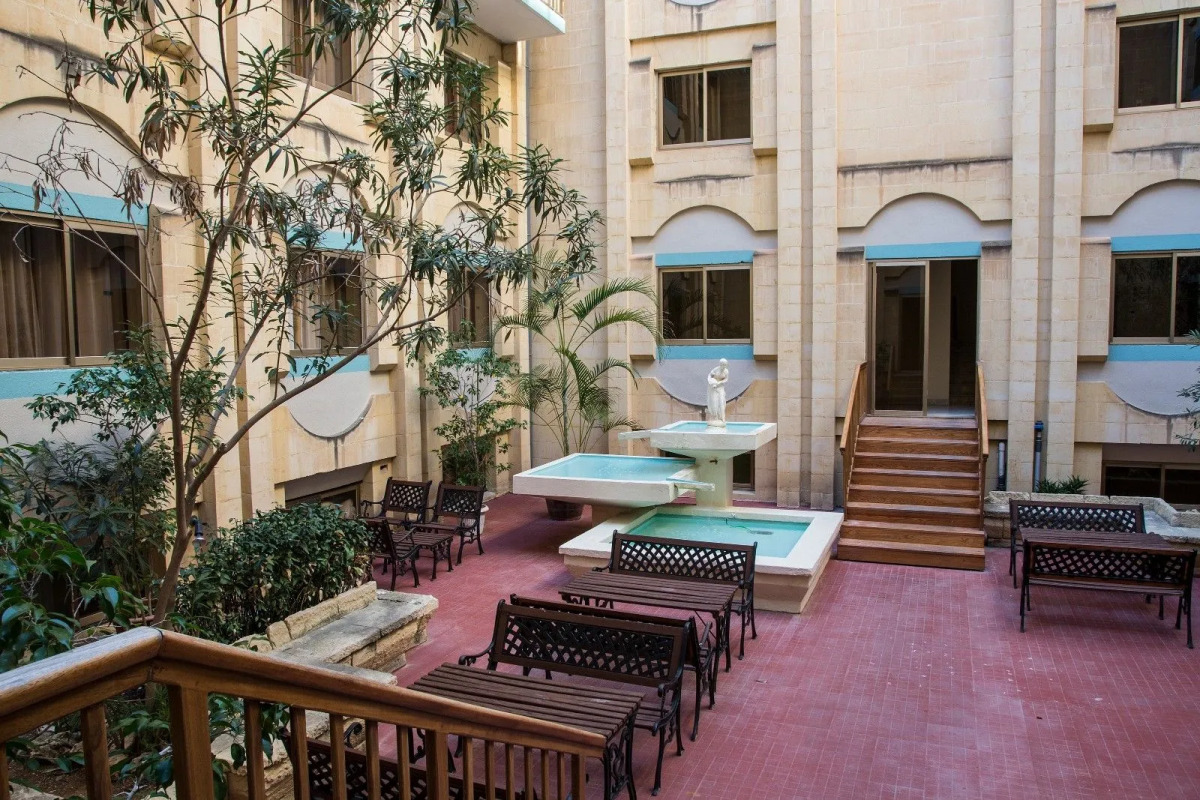 Blue Sea Bugibba Hotel & Apartments