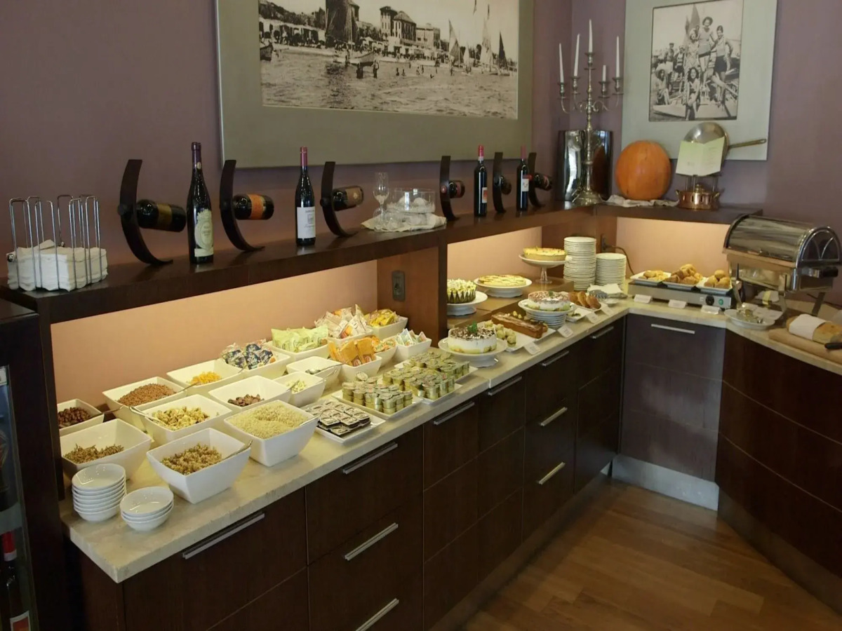 Hotel Select Suites & Spa / Apartments