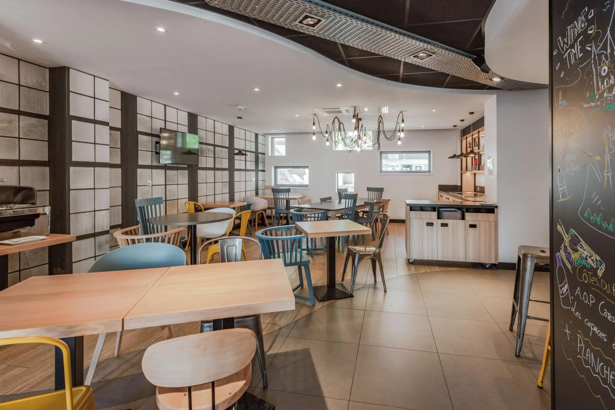 Hotel Campanile Chartres Centre - Gare - Cathedrale