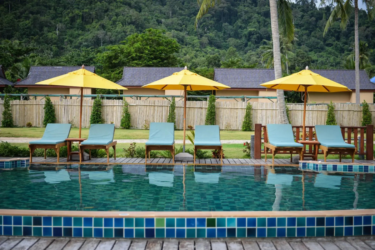 PingChan Koh Phangan Beachfront Resort