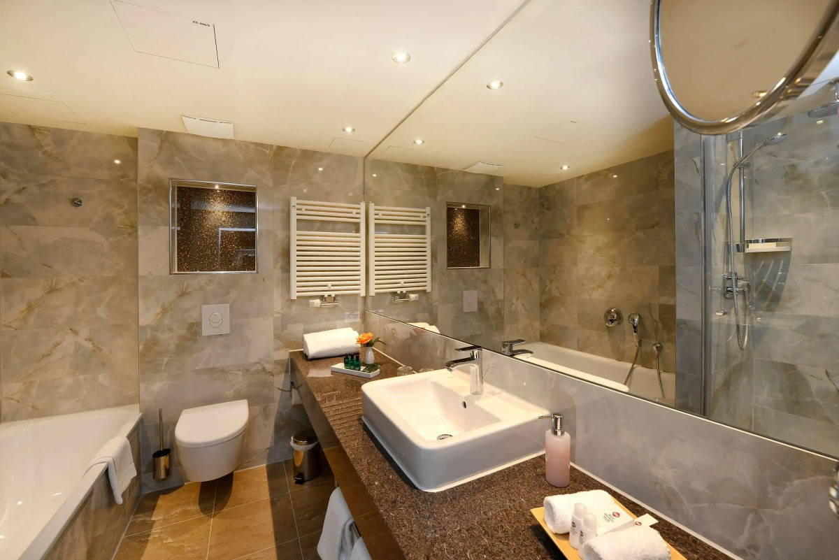 Best Western Plus Delta Park Hotel