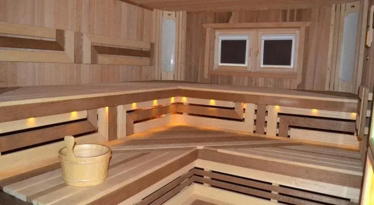 Дом Гостеев