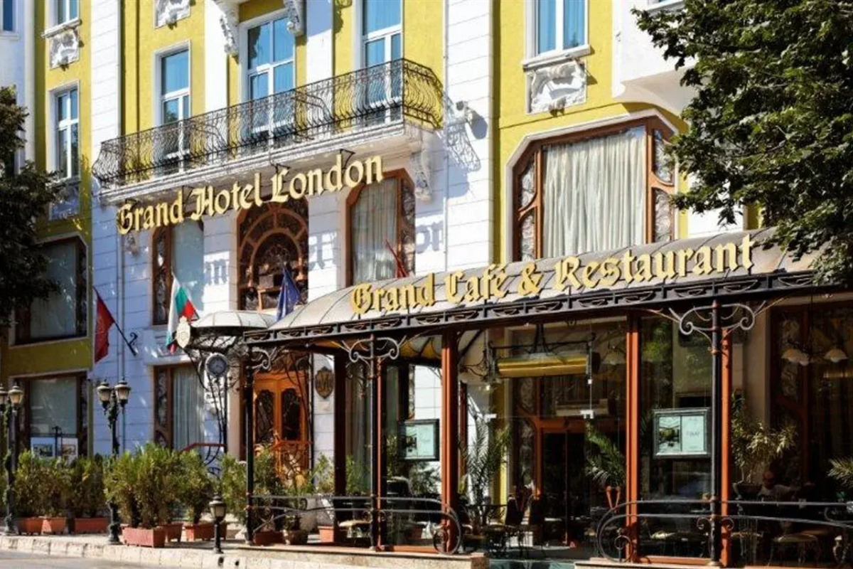 Grand Hotel London