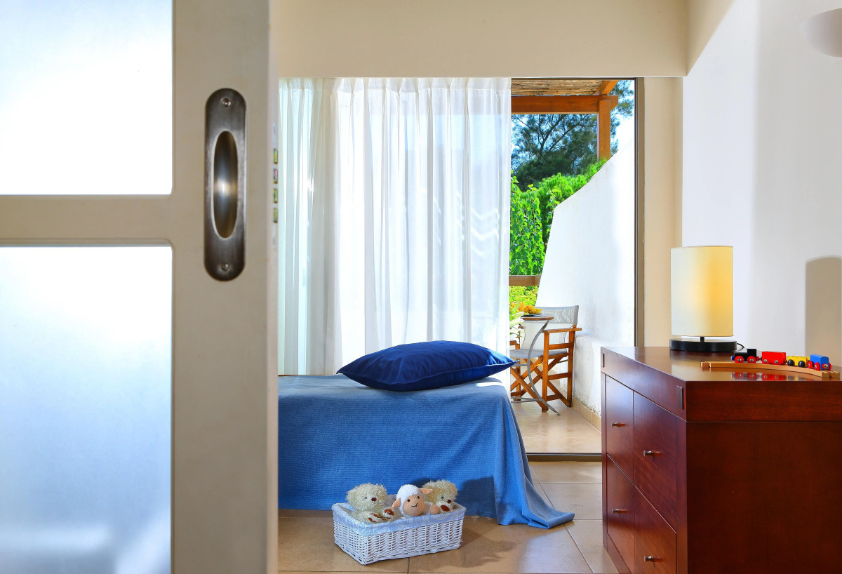 Apollonia Resort & Spa