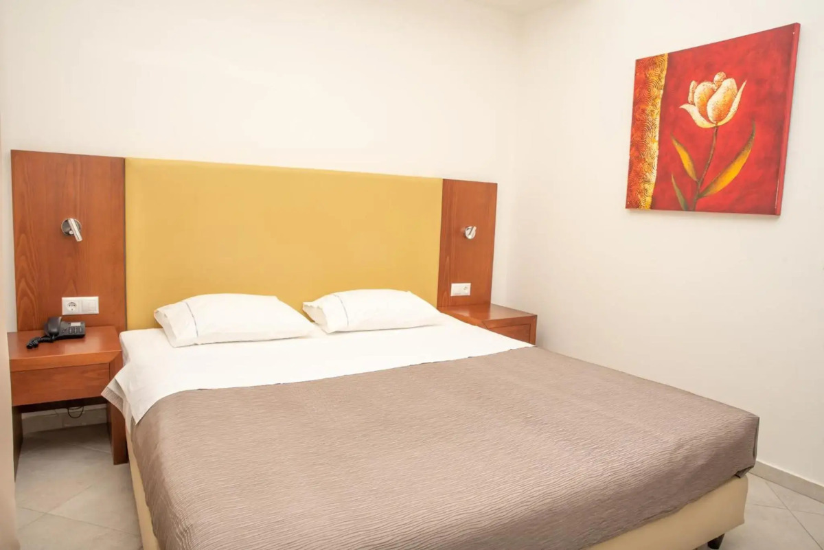 Отель Bomo Tosca Beach