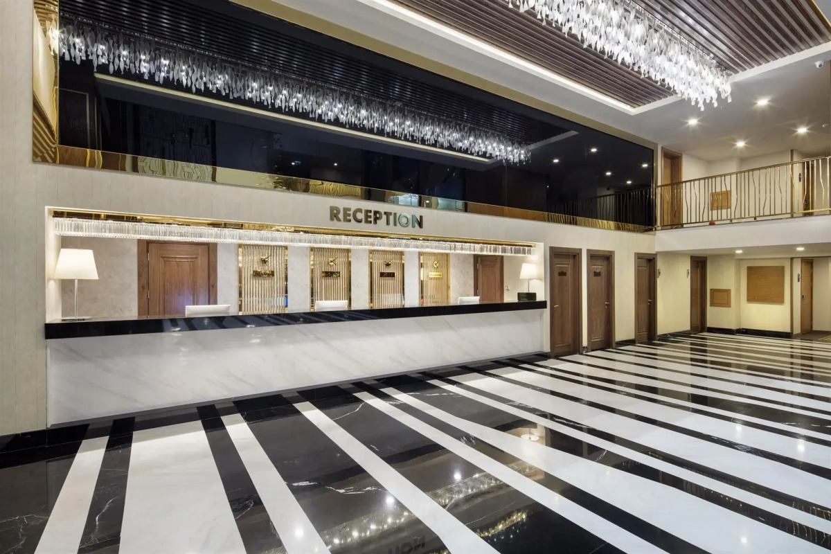 Aydinbey Queen's Palace & Spa - Ultra All Inclusive