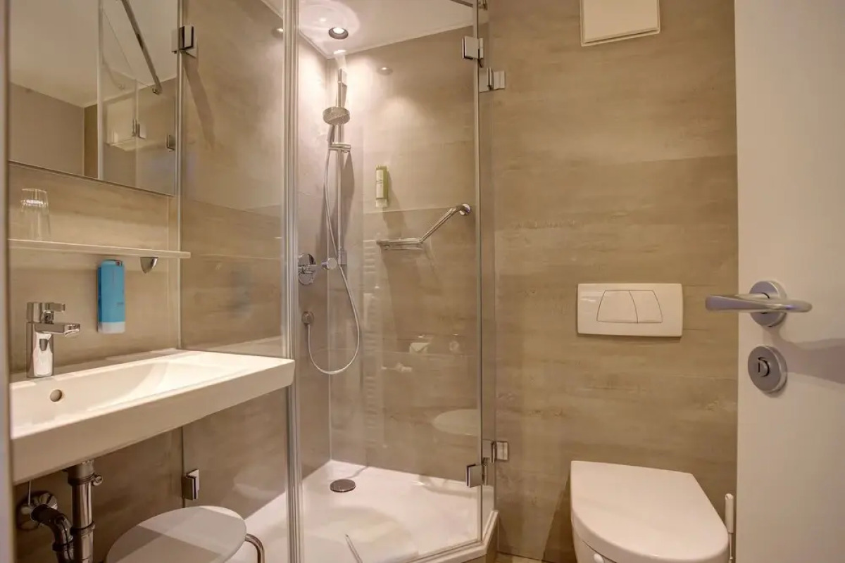 Отель Premier Inn Koeln City Centre