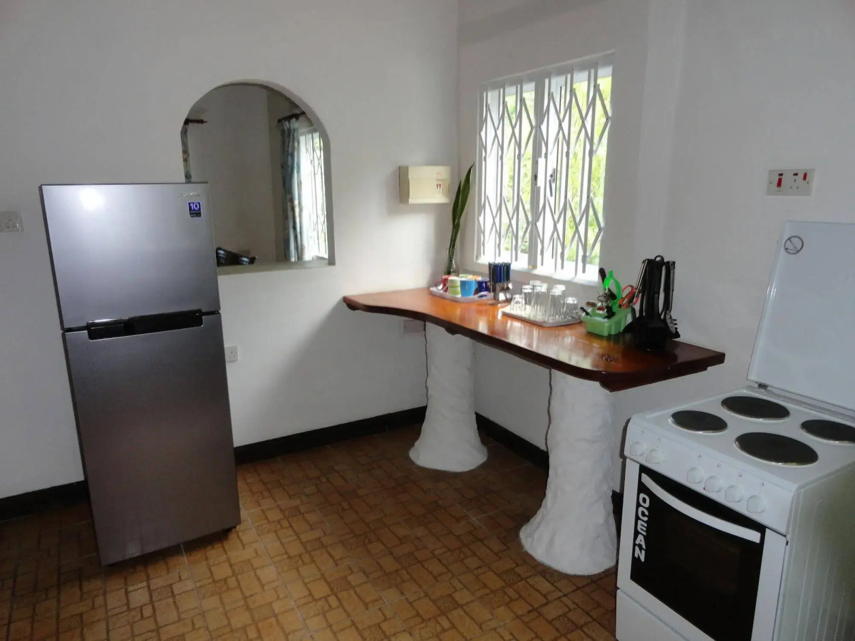 Lazare Picault Hotel