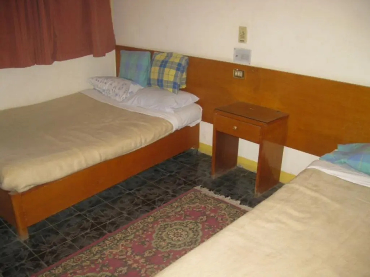 Rezeiky Hotel And Camp Luxor