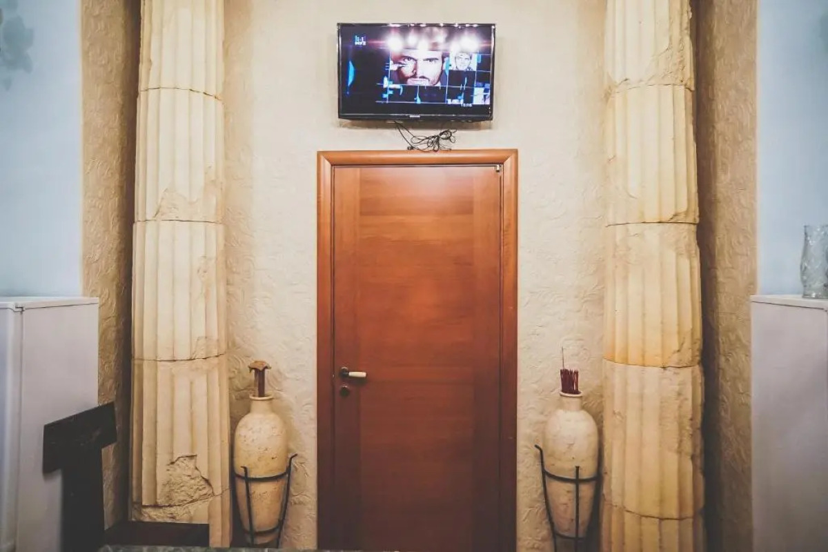 Пафос на Киевской