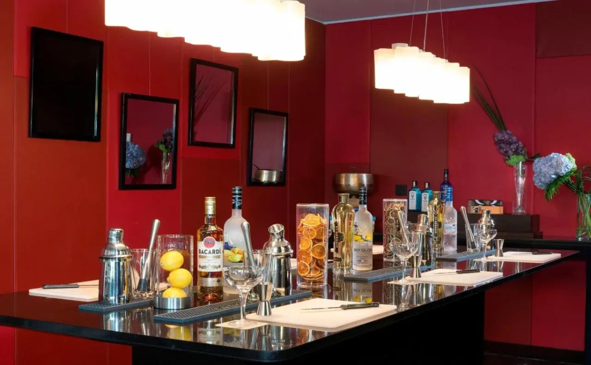 Renaissance Paris Arc de Triomphe Hotel