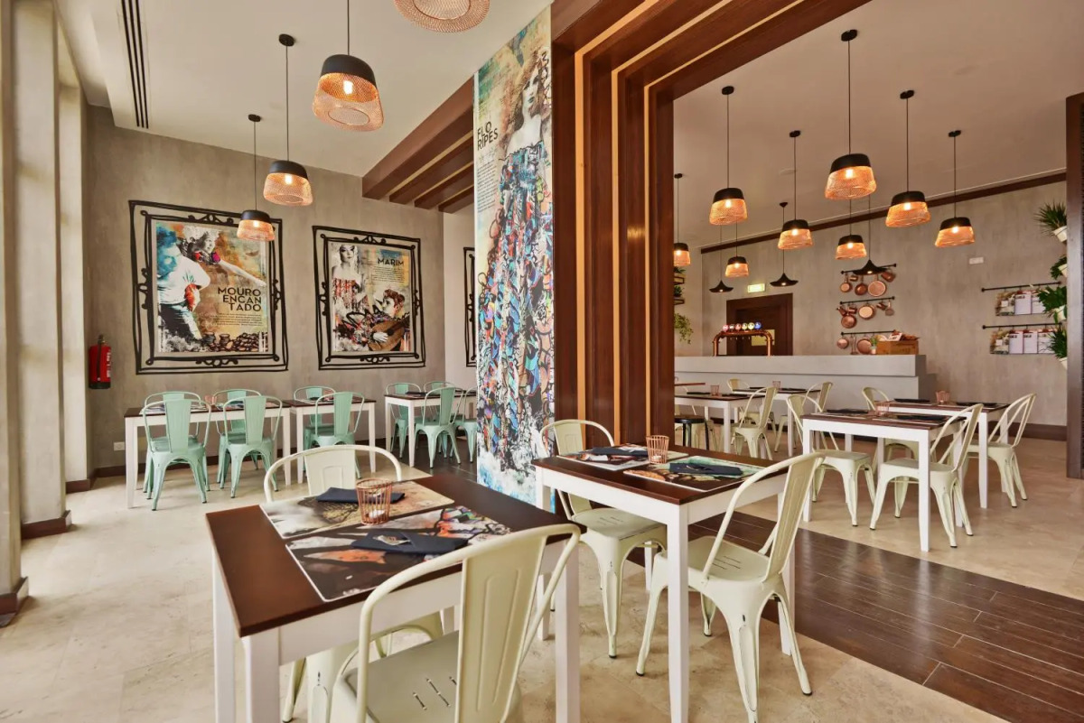 Real Marina Hotel & Spa