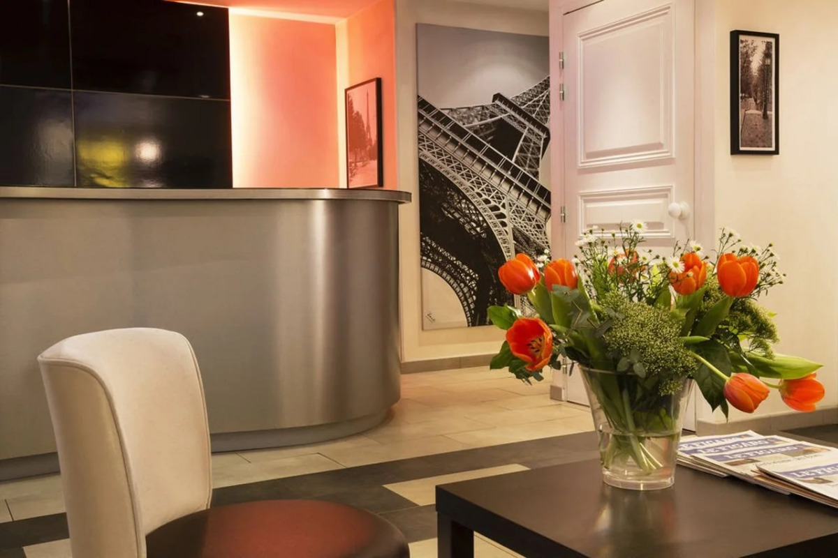 Hotel 10 Opera by HappyCulture