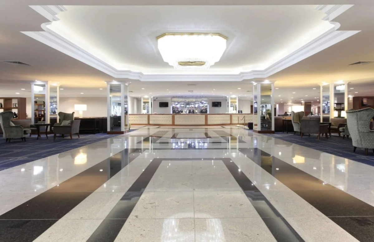 Renaissance London Heathrow Hotel