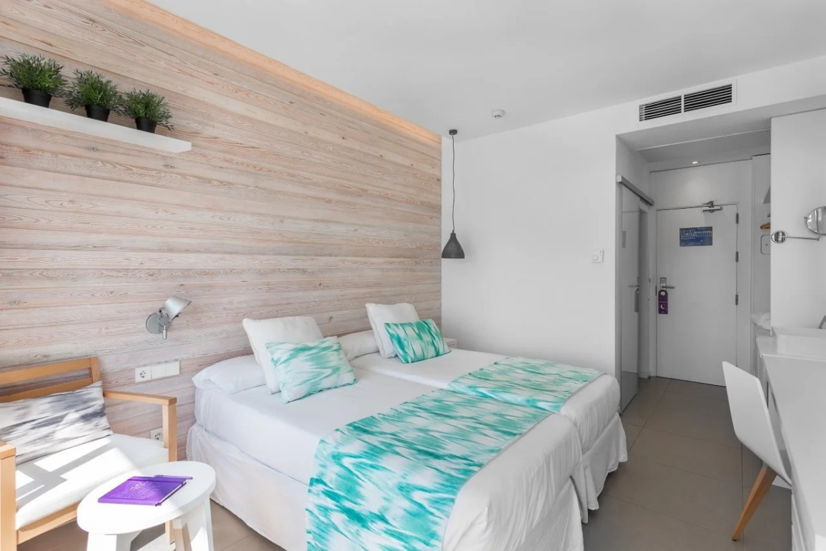 FERGUS Style Palmanova - Adults Only