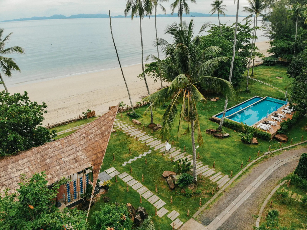 Anyavee Krabi Beach Resort