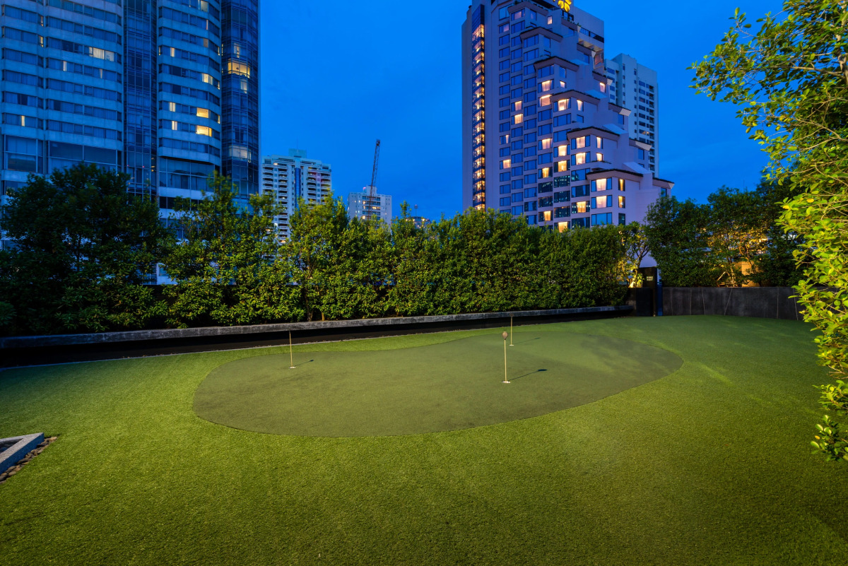 Отель Maitria Sukhumvit 18 Bangkok – A Chatrium Collection