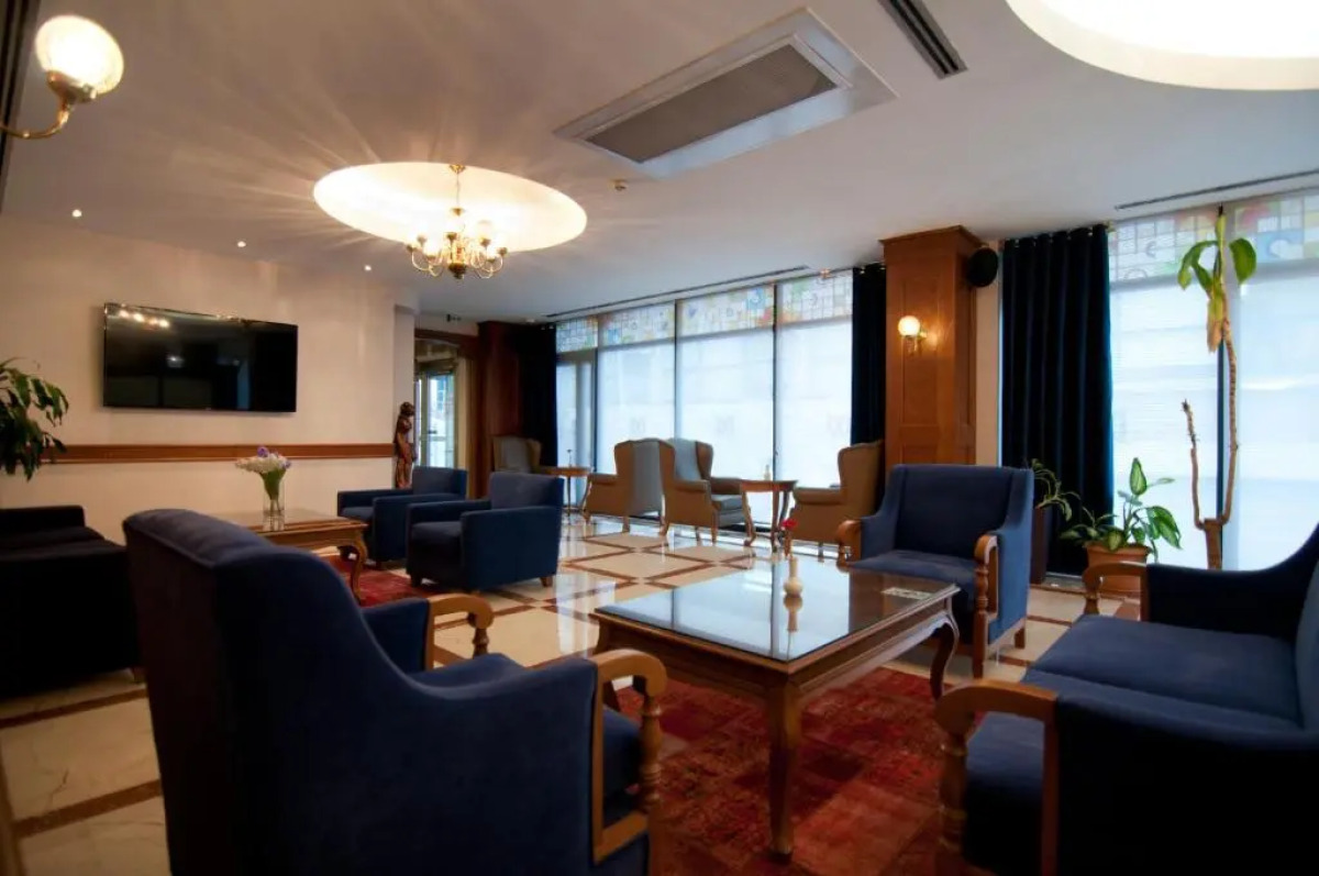 Taksim Metropark Hotel