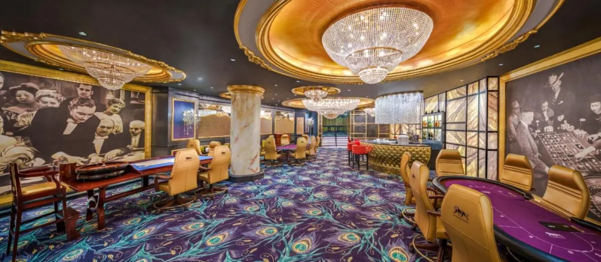 Les Ambassadeurs Marina Hotel & Casino