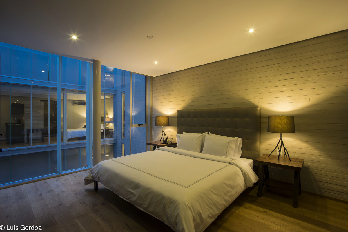 AR 218 Hotel by ULIV