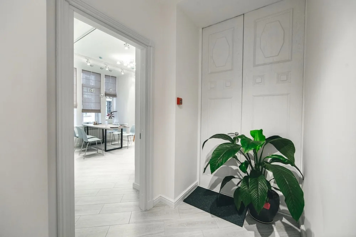 Safe Haven Nevsky 95 - Hostel