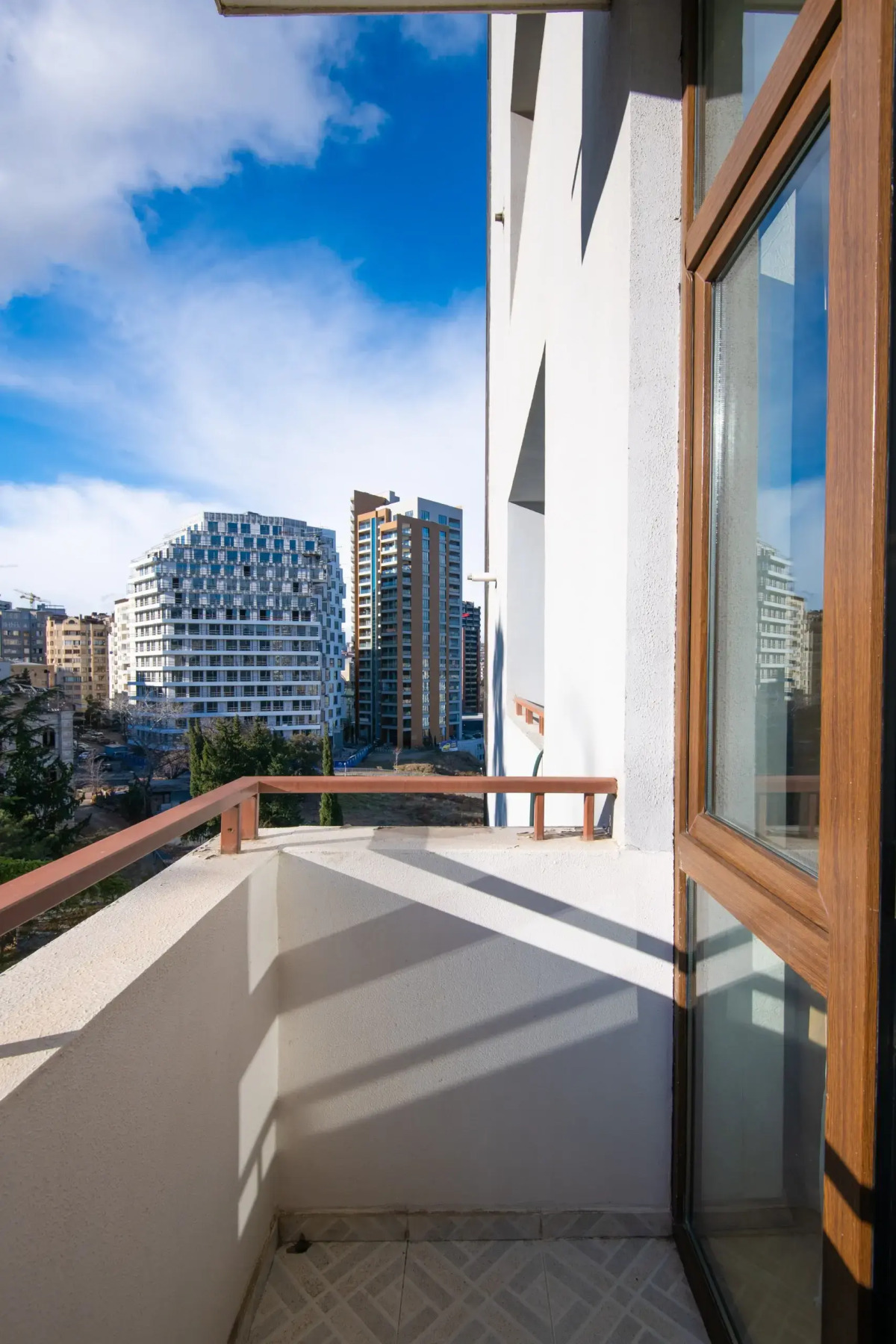 Апартаменты in Central Vake with City View