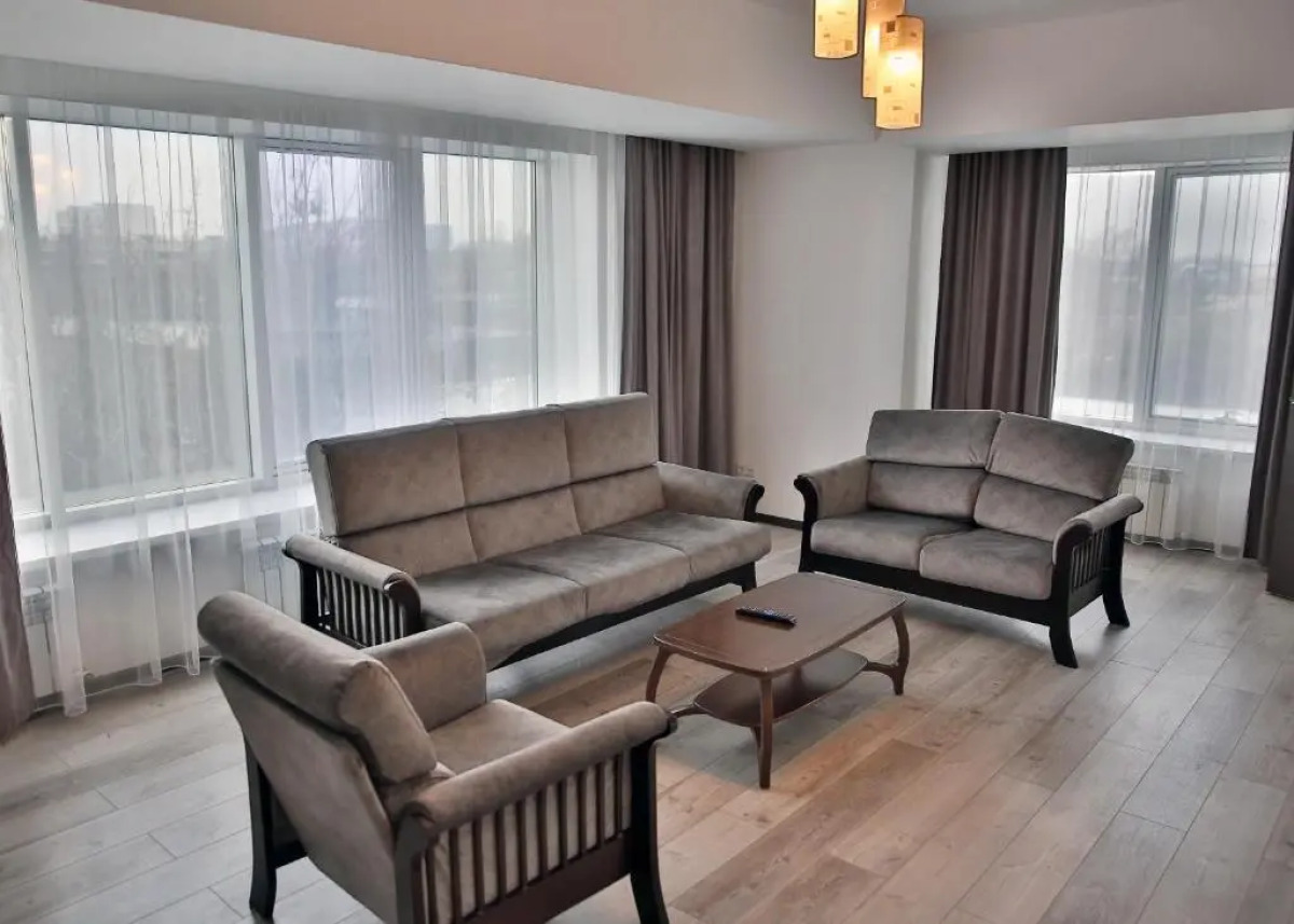 Отель Астра