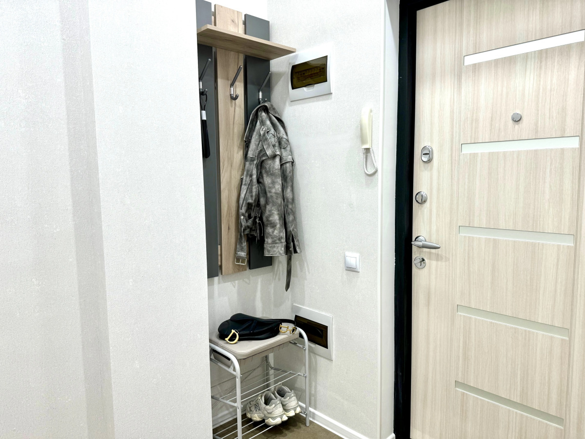 Квартира Новая Евродвушка недалеко от Аэропорта